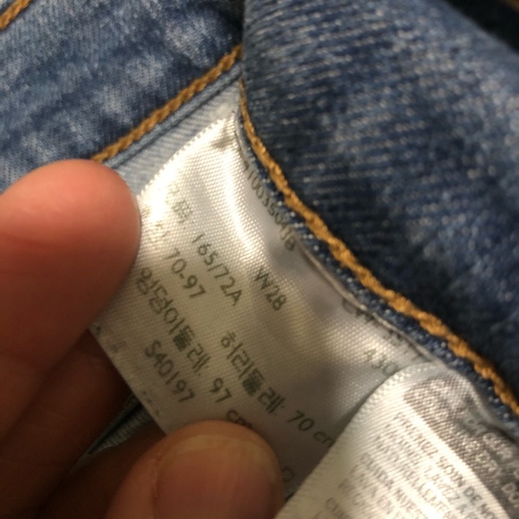 Levi’s - Picture 3 of 5